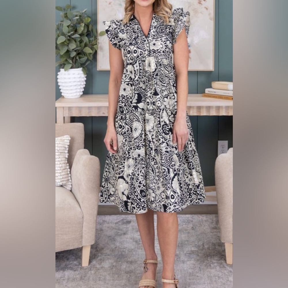 Umgee Black and Cream Floral Midi Dress